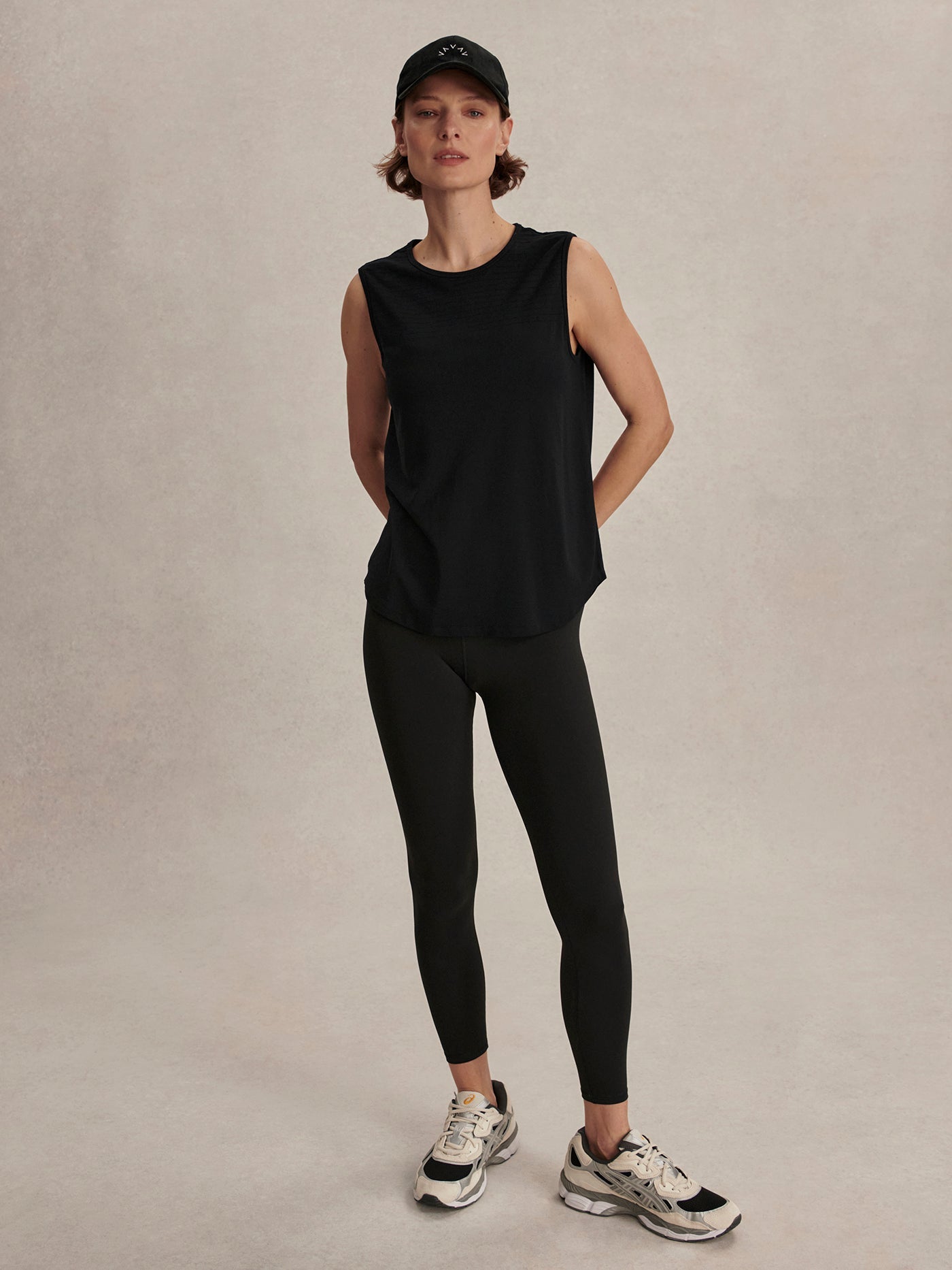 Varley Nolan Seamless Longline Tank - Black
