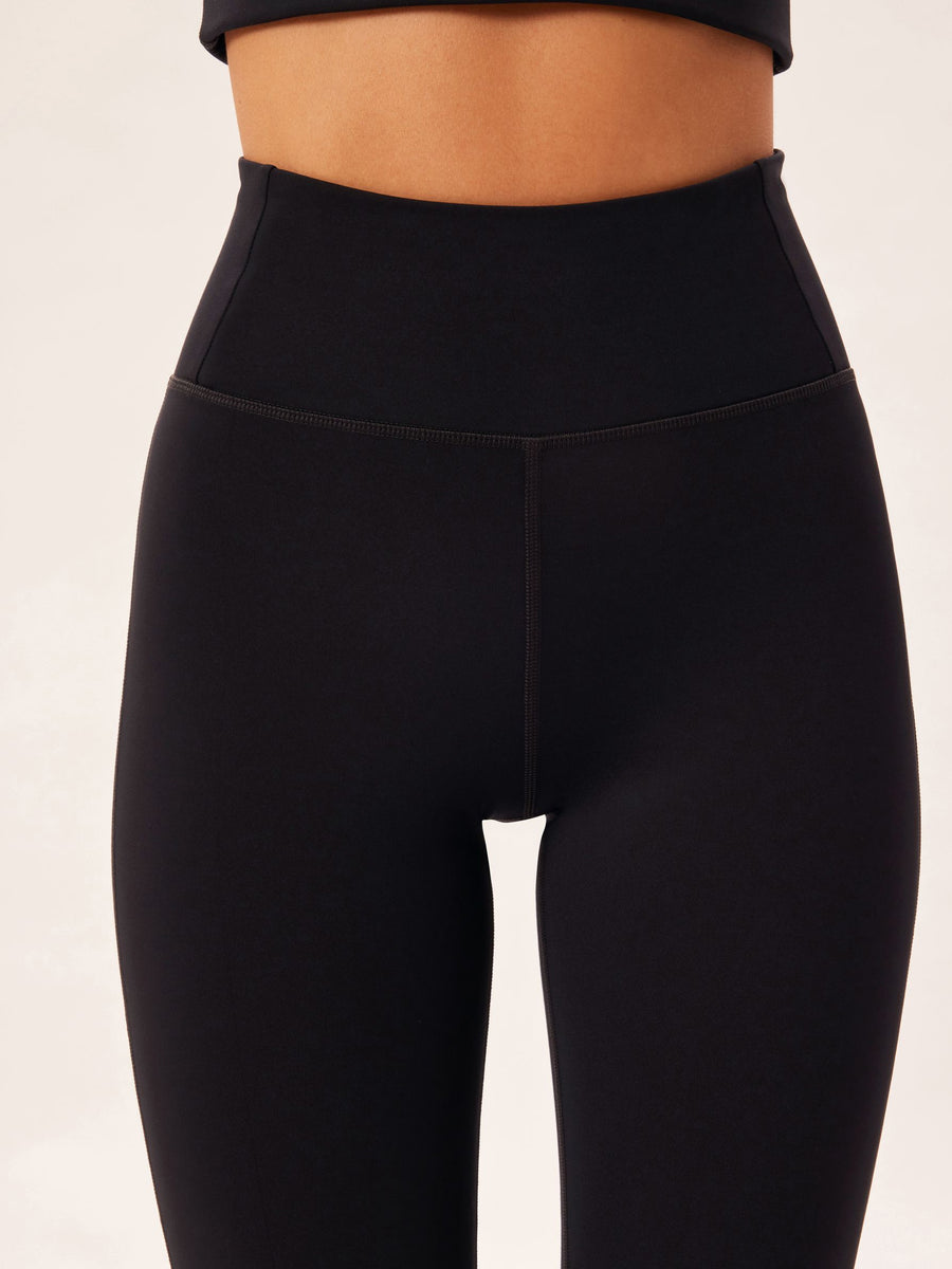 COMPRESSIVE FLARE LEGGING - BLACK I GIRLFRIEND COLLECTIVE