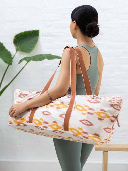 Yogamatters Sienna Ikat Carry All Kit Bag - Cinnamon
