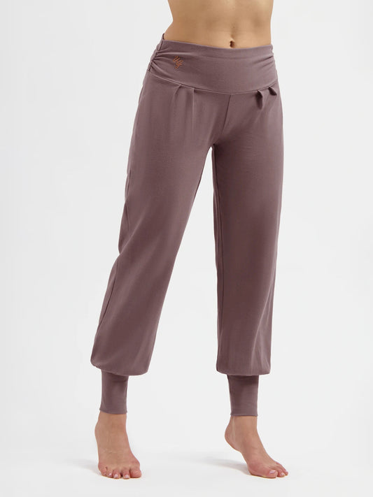 Urban Goddess Dakini Yoga Pants - Fireclay