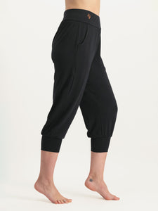 Urban Goddess Isa Yoga Pants - Urban Black