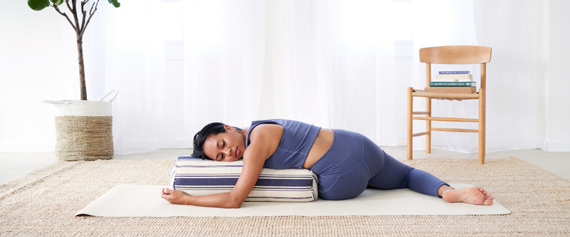 5 Yoga Poses for Period Pains and Cramps