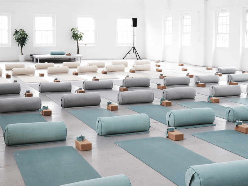 How to Set Up and Run a Yoga Retreat: Research and Planning