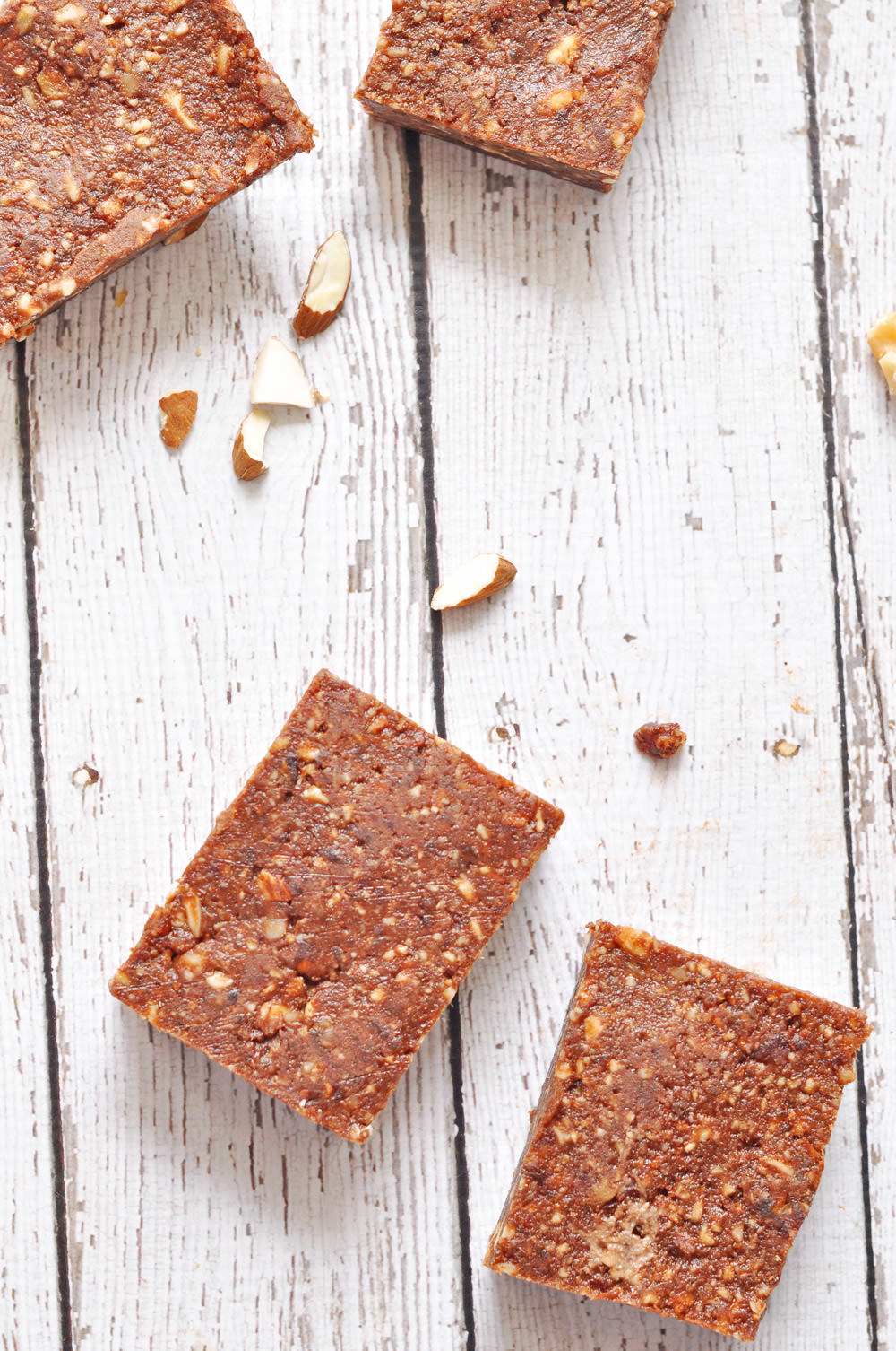 Raw energy bars