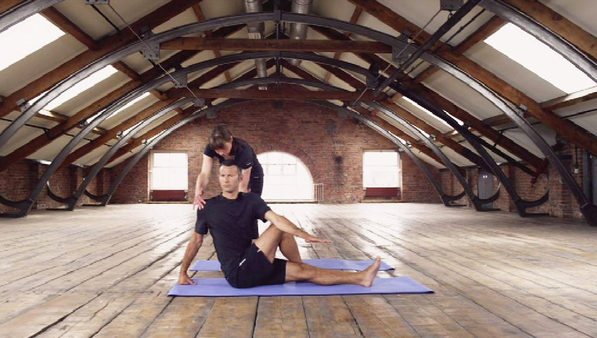How a Regular Yoga Practice can Support Footballers
