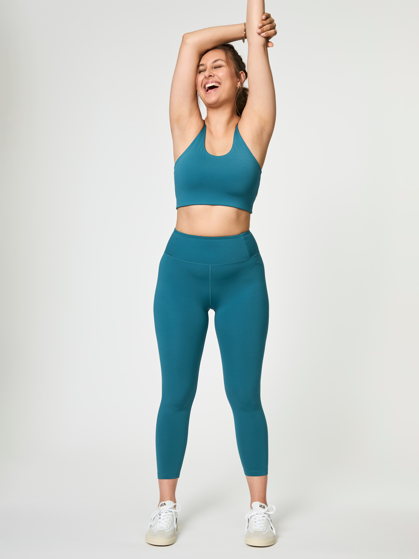 Girlfriend Collective Float Cleo Halter Bra - Dark Ixia