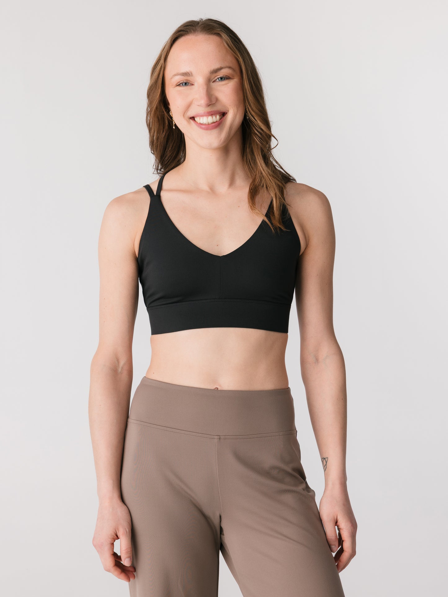 Girlfriend Collective Float Gigi Strappy Bra - Black