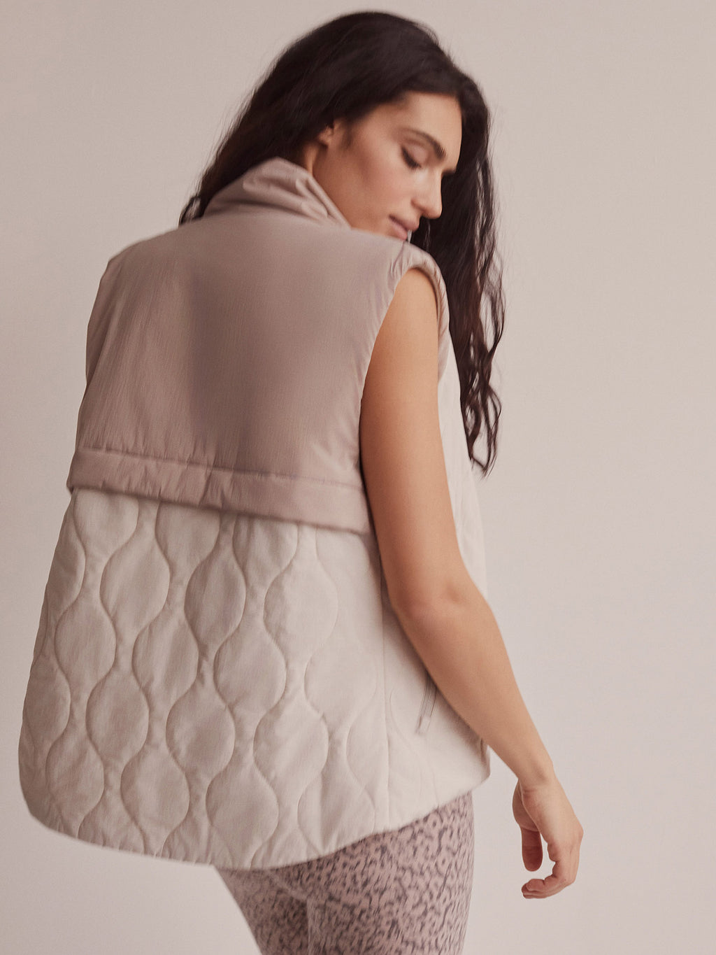 Varley Maher Quilted Active Gilet - Rainy Day/Etherea