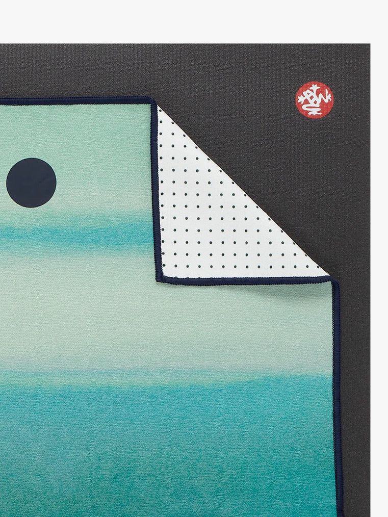 Manduka Yogitoes Yoga Mat Towel - Lagoon