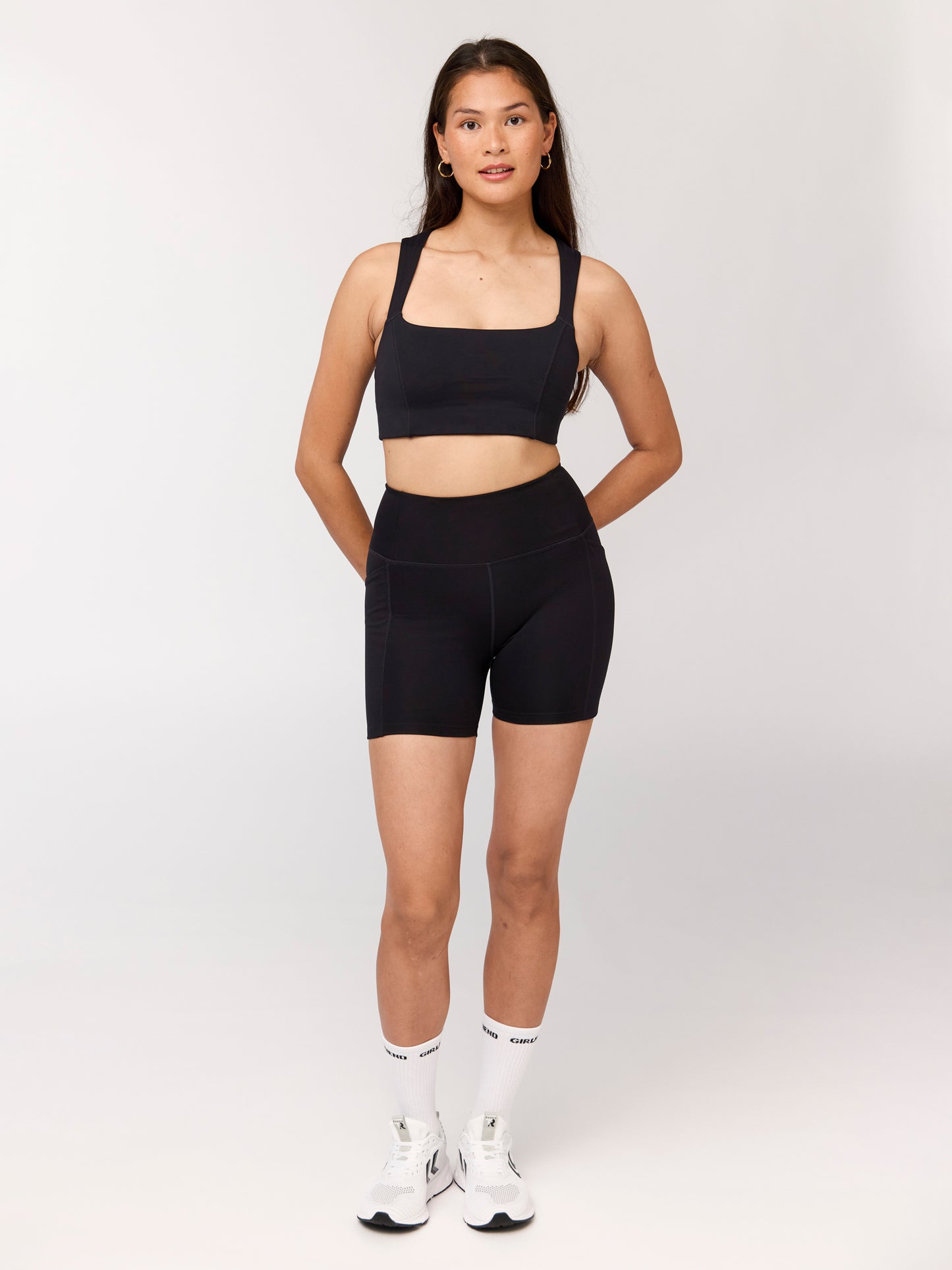 Girlfriend Collective Pocket High Rise Run Shorts - Black