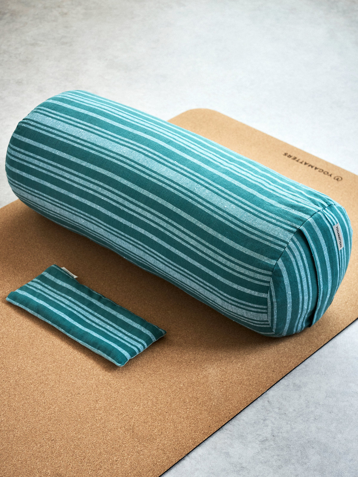 Yogamatters Round Meditation Cushion - Eucalyptus Stripe