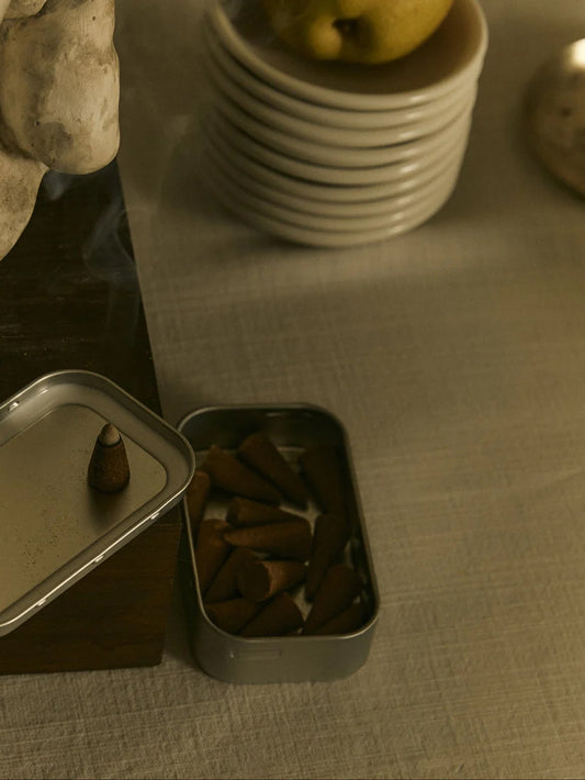 Earl of East Incense Cones - Jardin de la Lune
