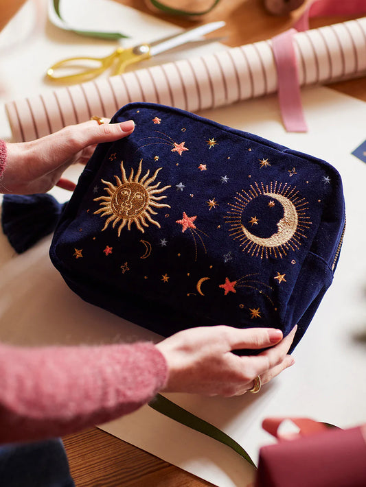 Elizabeth Scarlett Velvet Wash Bag - Navy Celestial