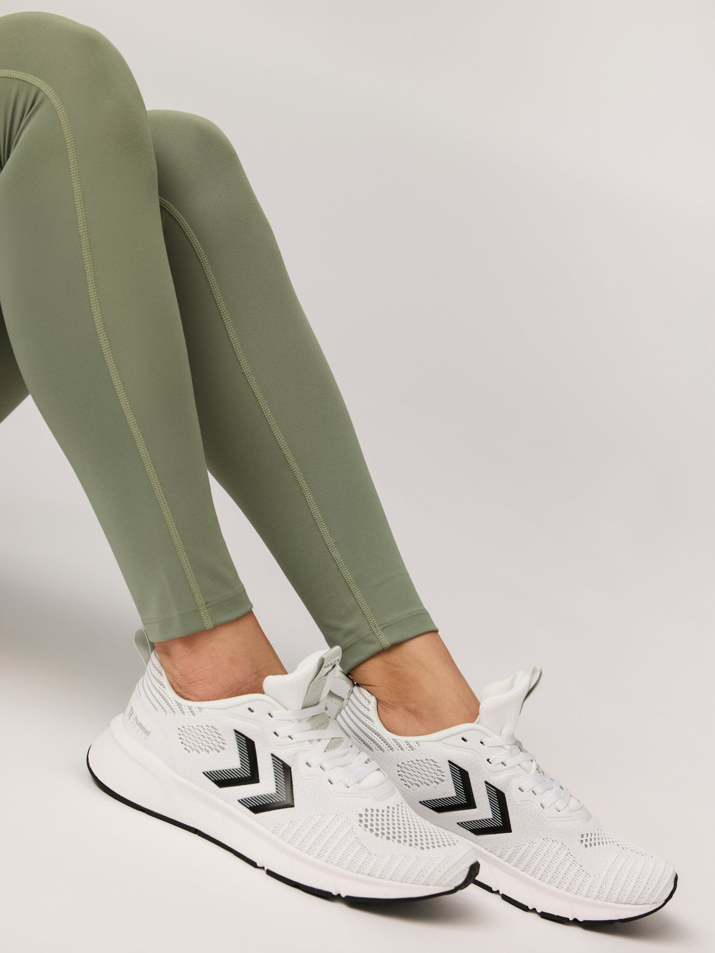 Girlfriend Collective Compressive High-Rise Legging - Leaf