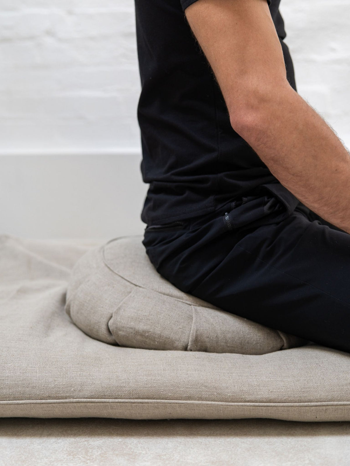 Yogamatters Hemp Buckwheat Zafu Meditation Cushion - Natural