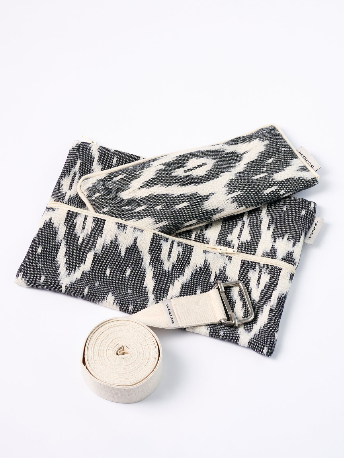 Yogamatters Nova Ikat Pouch, Eye Pillow & Belt Set - Charcoal