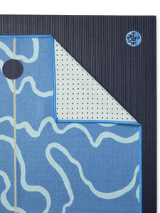 Manduka Yogitoes Yoga Mat Towel - Ocean Gerry Lopez