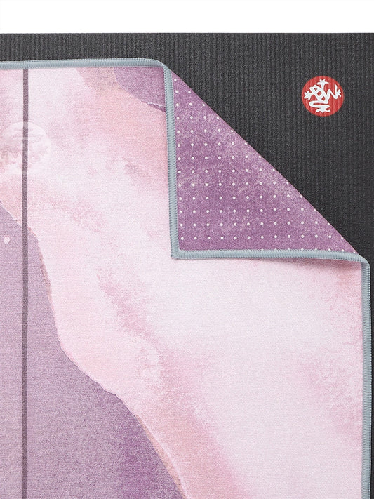 Manduka Yogitoes Yoga Mat Towel - Gerry Lopez Calm Unity