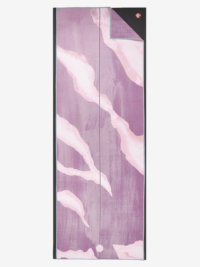 Manduka Yogitoes Yoga Mat Towel - Gerry Lopez Calm Unity