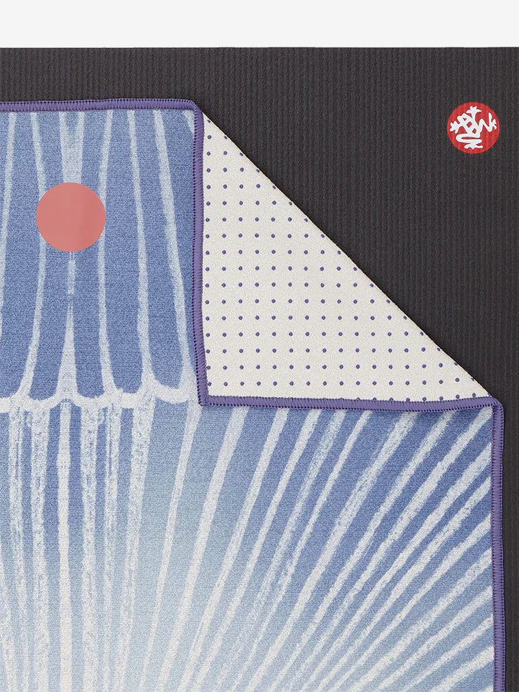 Manduka Yogitoes Yoga Mat Towel - Radiant