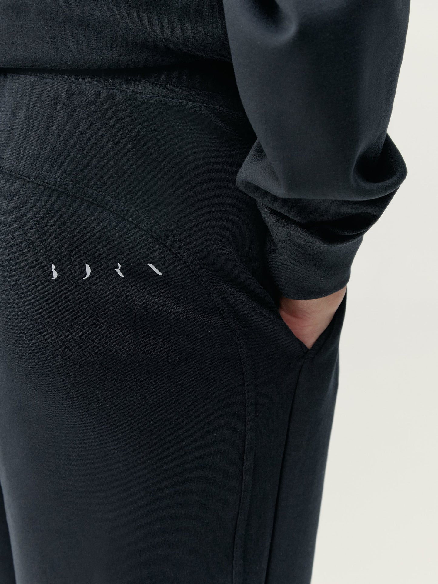 Born Living Yoga Ness Jogger - Black