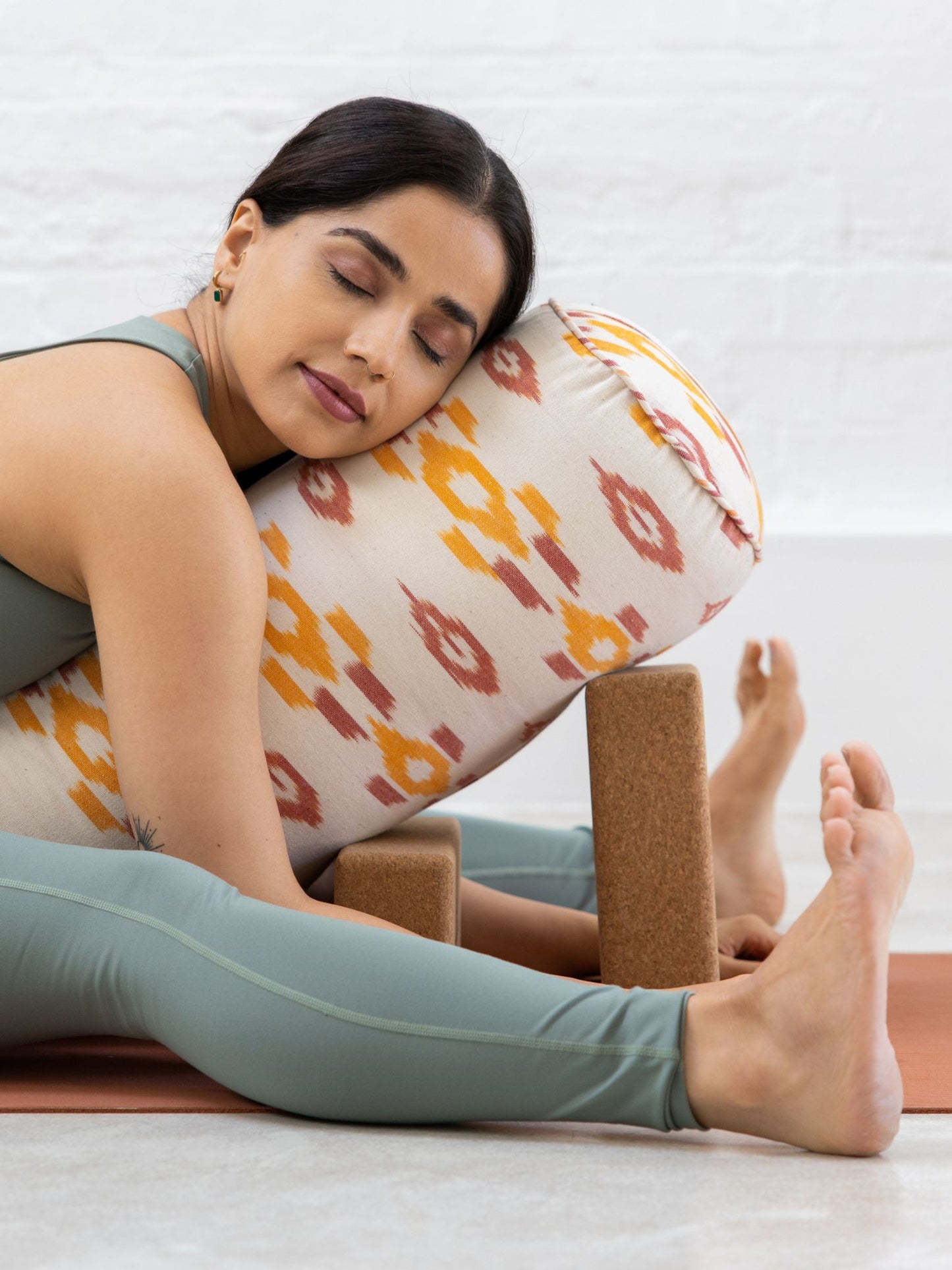 Yogamatters Sienna Ikat Round Bolster - Cinnamon