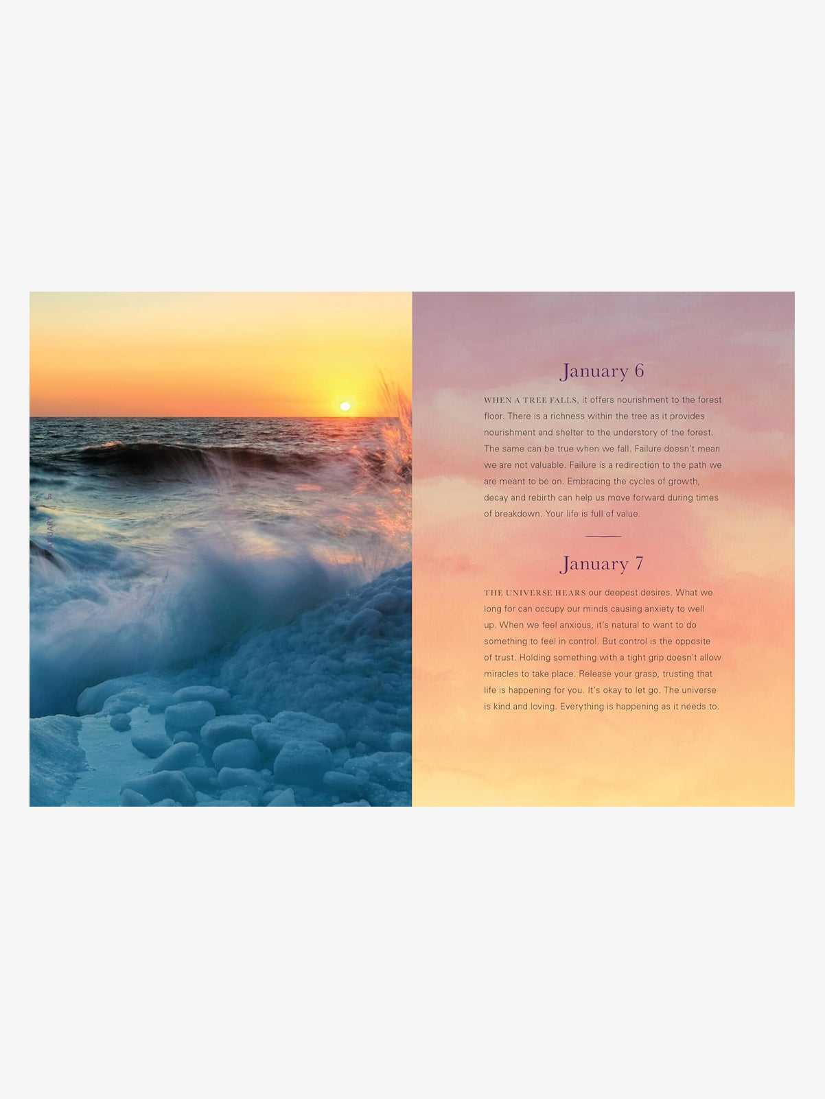 Sunset Gratitude: 365 Hopeful Meditations for Peaceful and Reflective Evenings