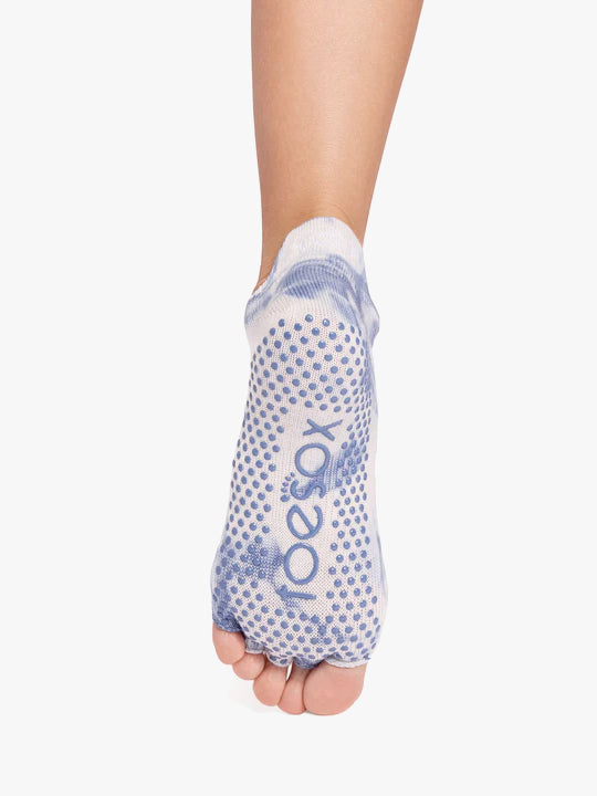 ToeSox Half Toe Low Rise Grip Socks - Soft Blue Tie Dye – Yogamatters