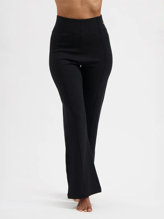 Urban Goddess Cayha Flared Yoga Pants - Onyx Black