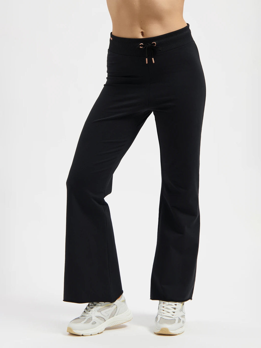 Urban Goddess Elun Joggers - Onyx Black