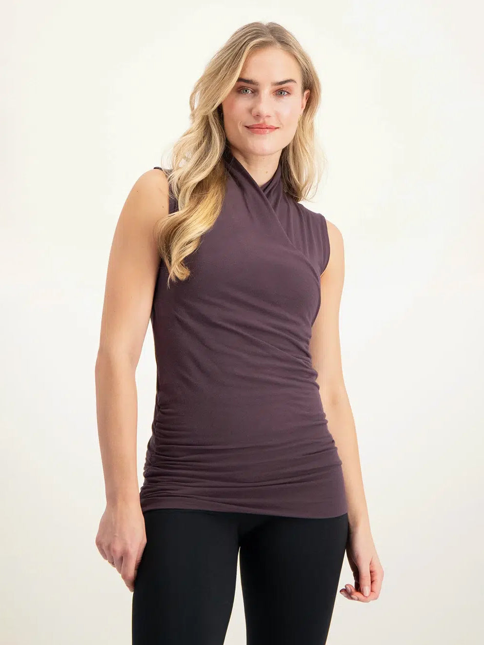 Urban Goddess Good Karma Yoga Top - Berry