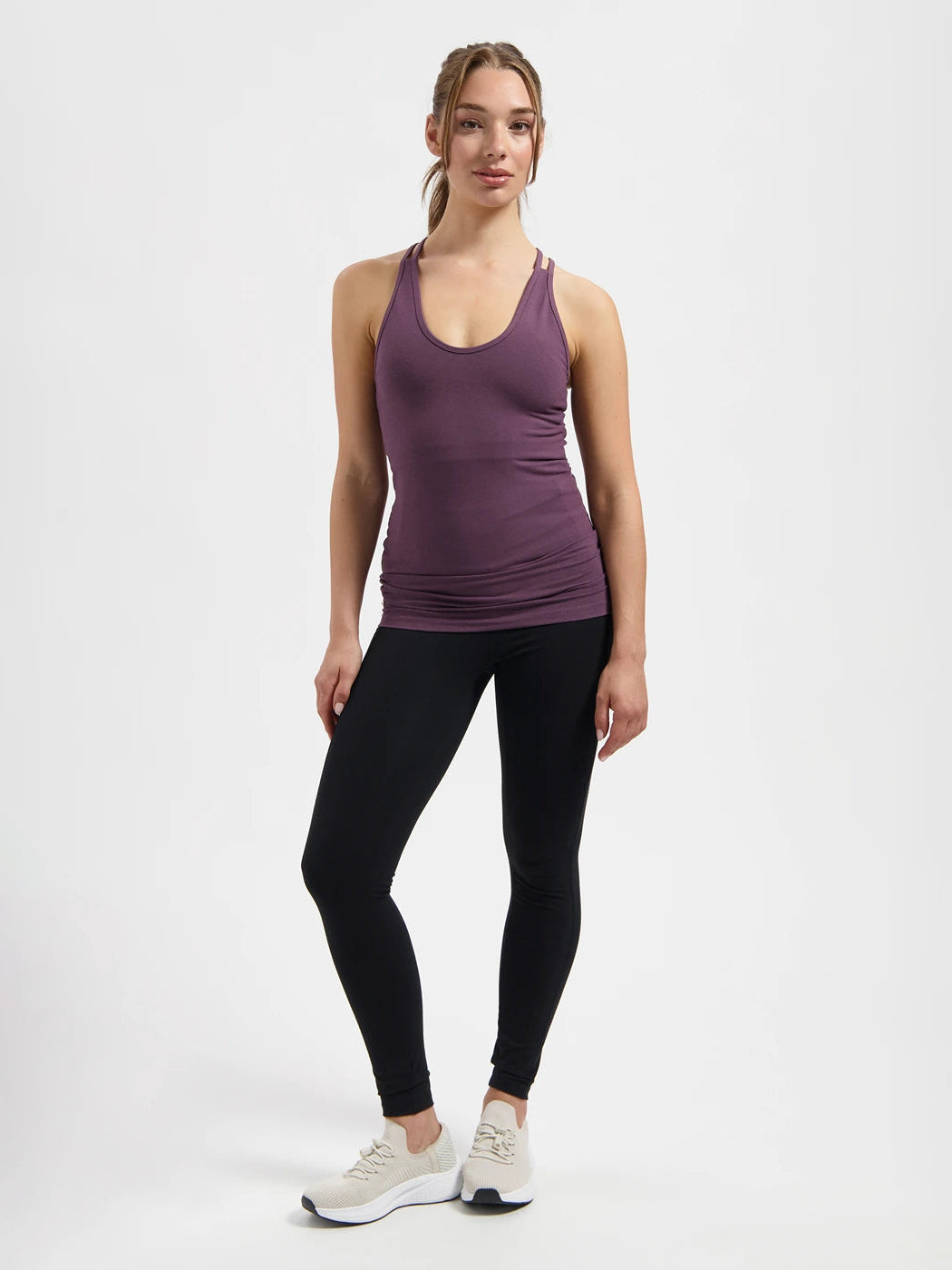 Urban Goddess Lyrais Yoga Tank - Berry