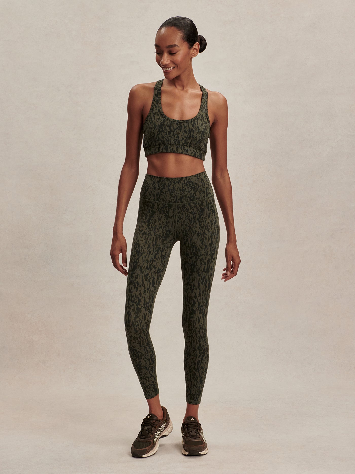 Varley Always Selma Bra - Olive Smoke