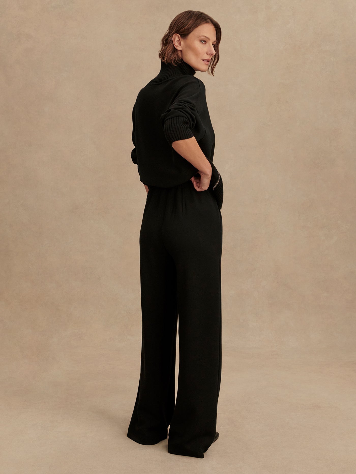 Triple Nine Wide Leg Broek Zwart 2701 Triple Nine Wide Leg Broek Zwart 2701