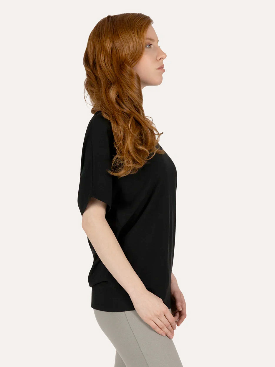 Urban Goddess Budhi Short Sleeve Yoga Top - Onyx Black