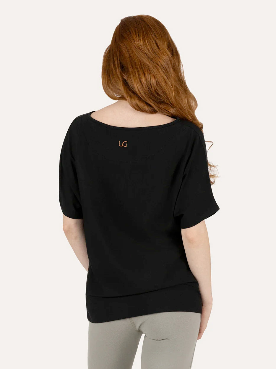 Urban Goddess Budhi Short Sleeve Yoga Top - Onyx Black
