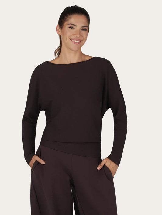 Urban Goddess Budhi Long Sleeve Yoga Top - Coffee