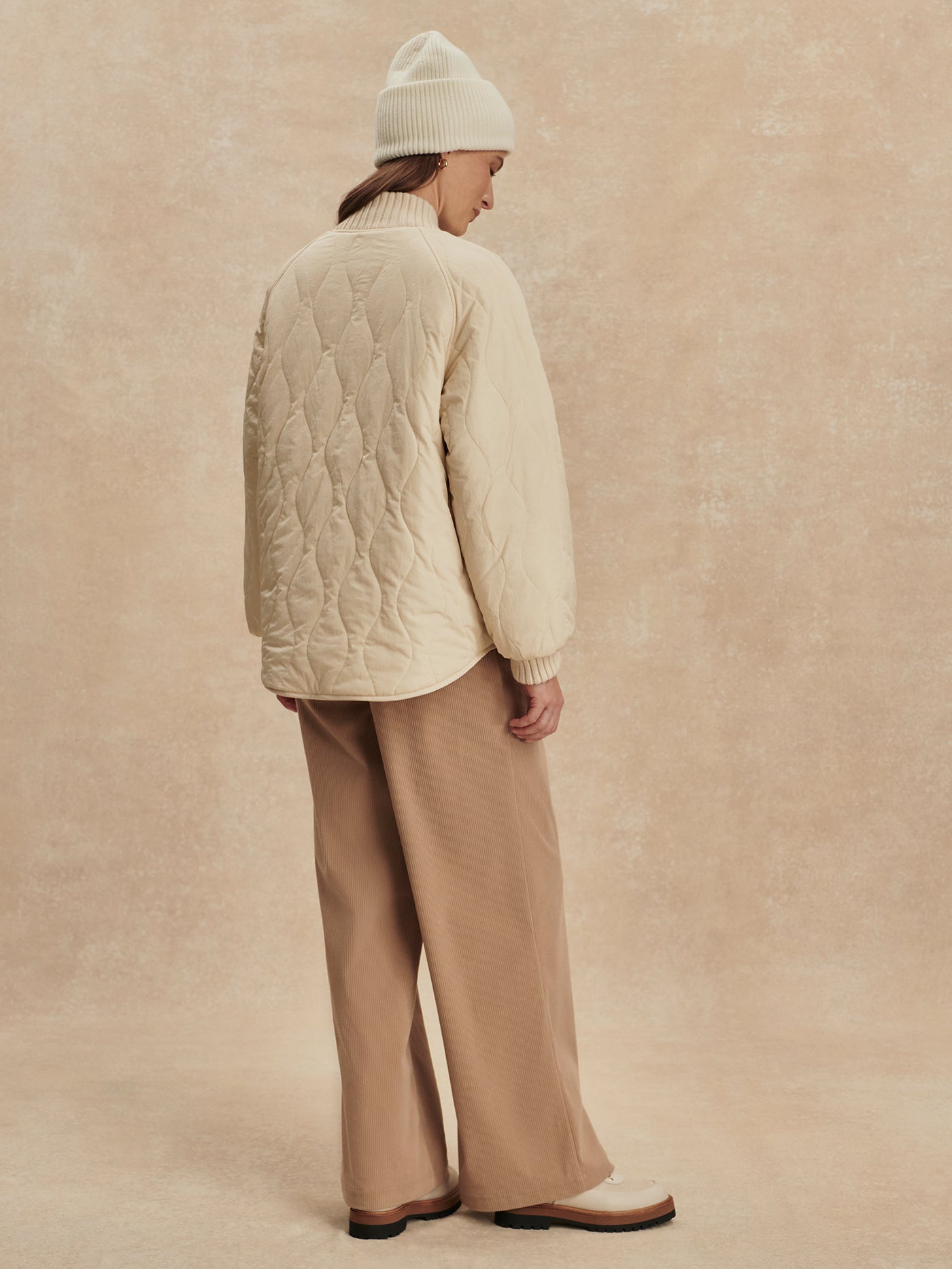 Varley Serina Reversible Quilt Jacket - Sandshell