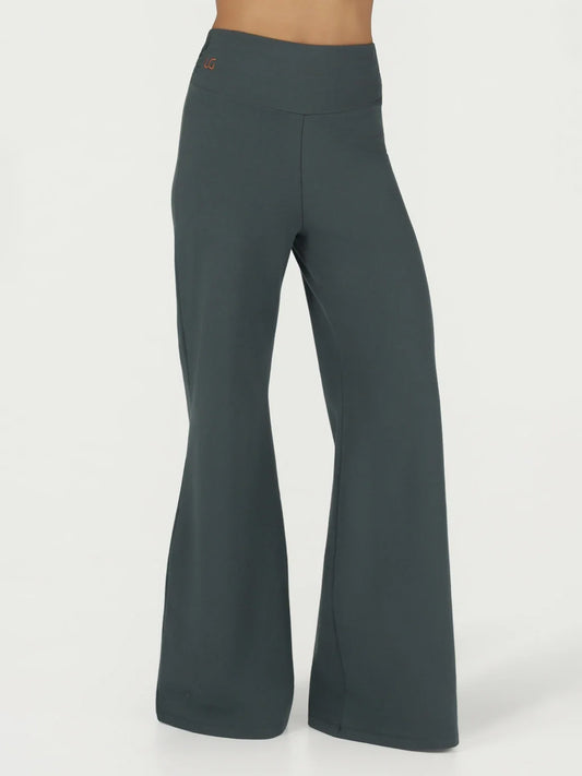 Urban Goddess Maeve Yoga Pants - Pinyon