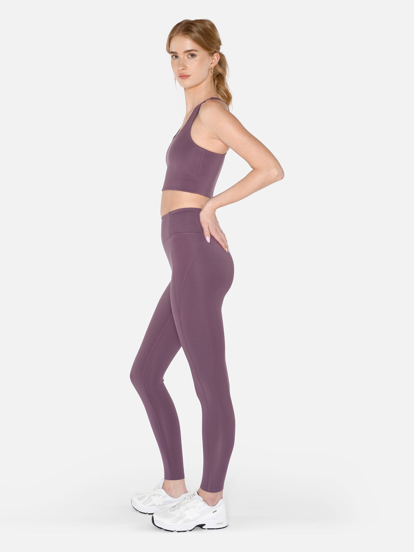 Girlfriend Collective Paloma Bra - Dahlia