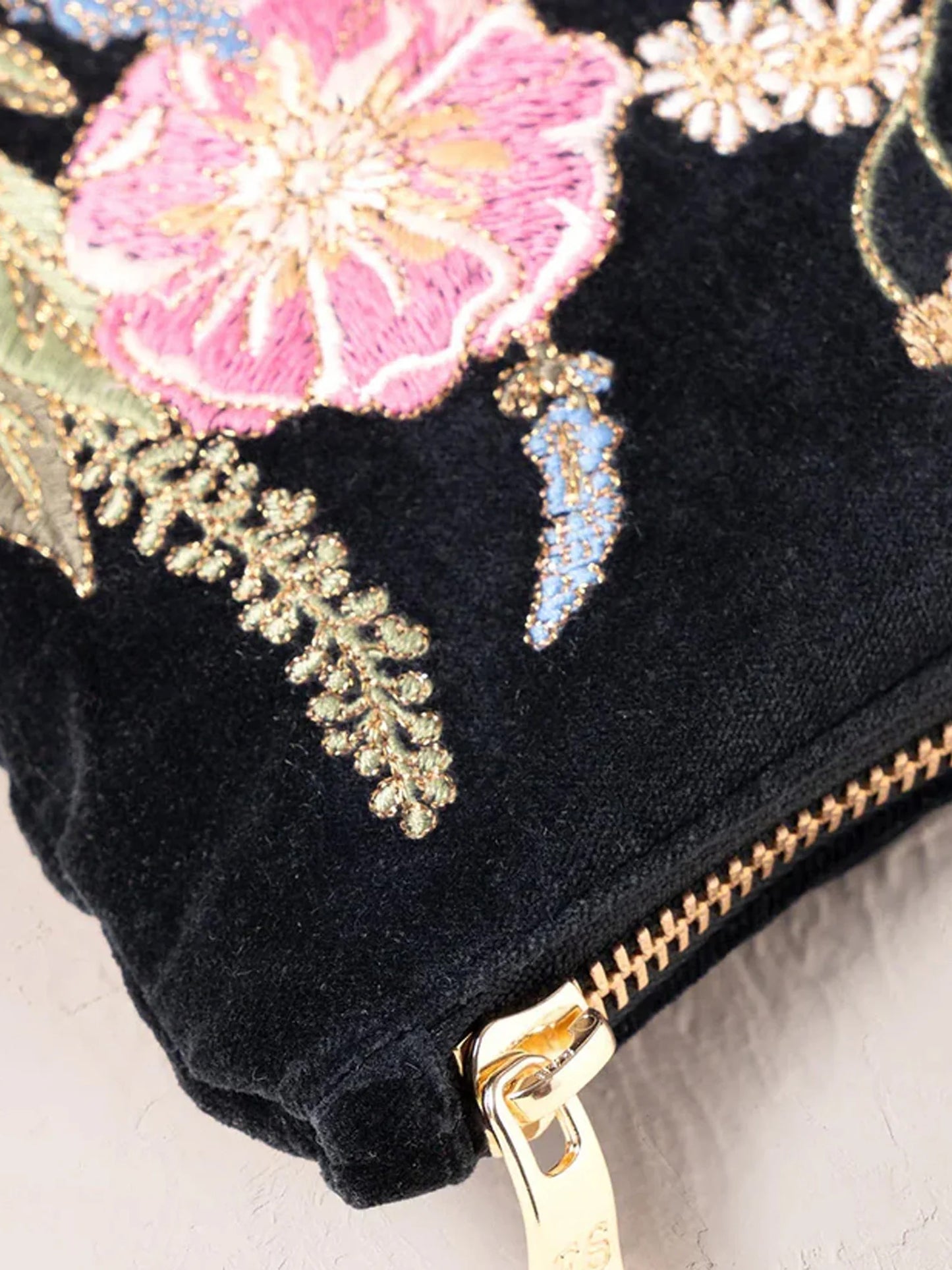 Elizabeth Scarlett Velvet Everyday Pouch - Charcoal Pressed Flowers