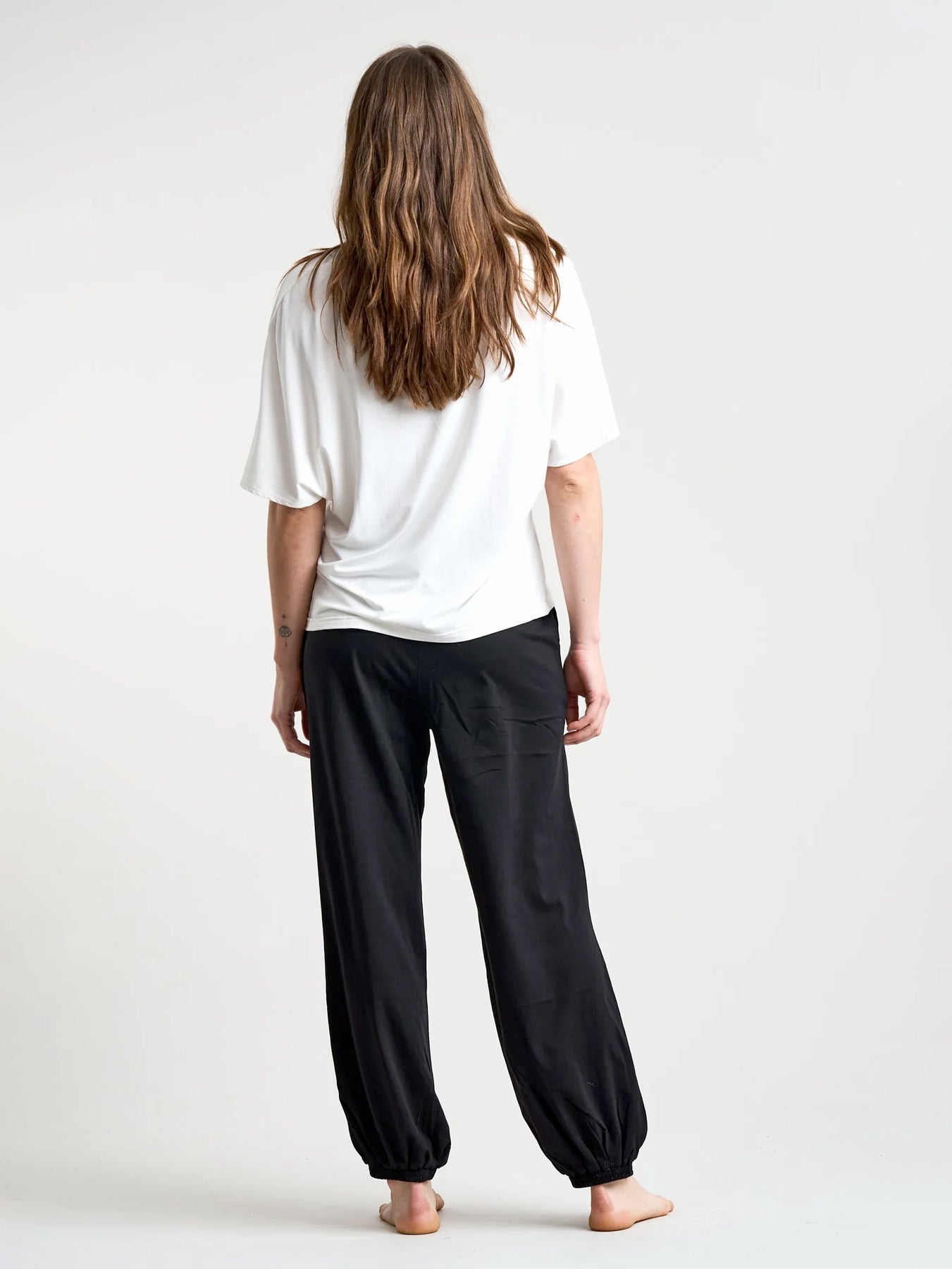 Komodo Teresa Organic Cotton Jogger - Black