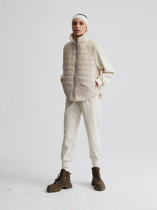 Varley Ellis Reversible Quilt Gilet - Sandshell Silver Lining