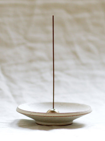 Ume Collection Stoneware Incense Dish - White Onyx