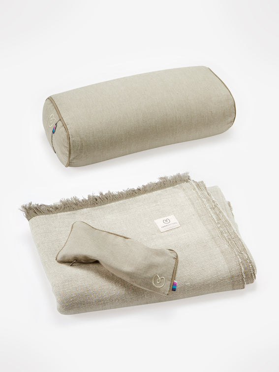 Yogamatters Organic Cotton Mini Meditation Kit