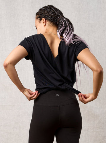 Yogamatters Open Back T-Shirt - Black